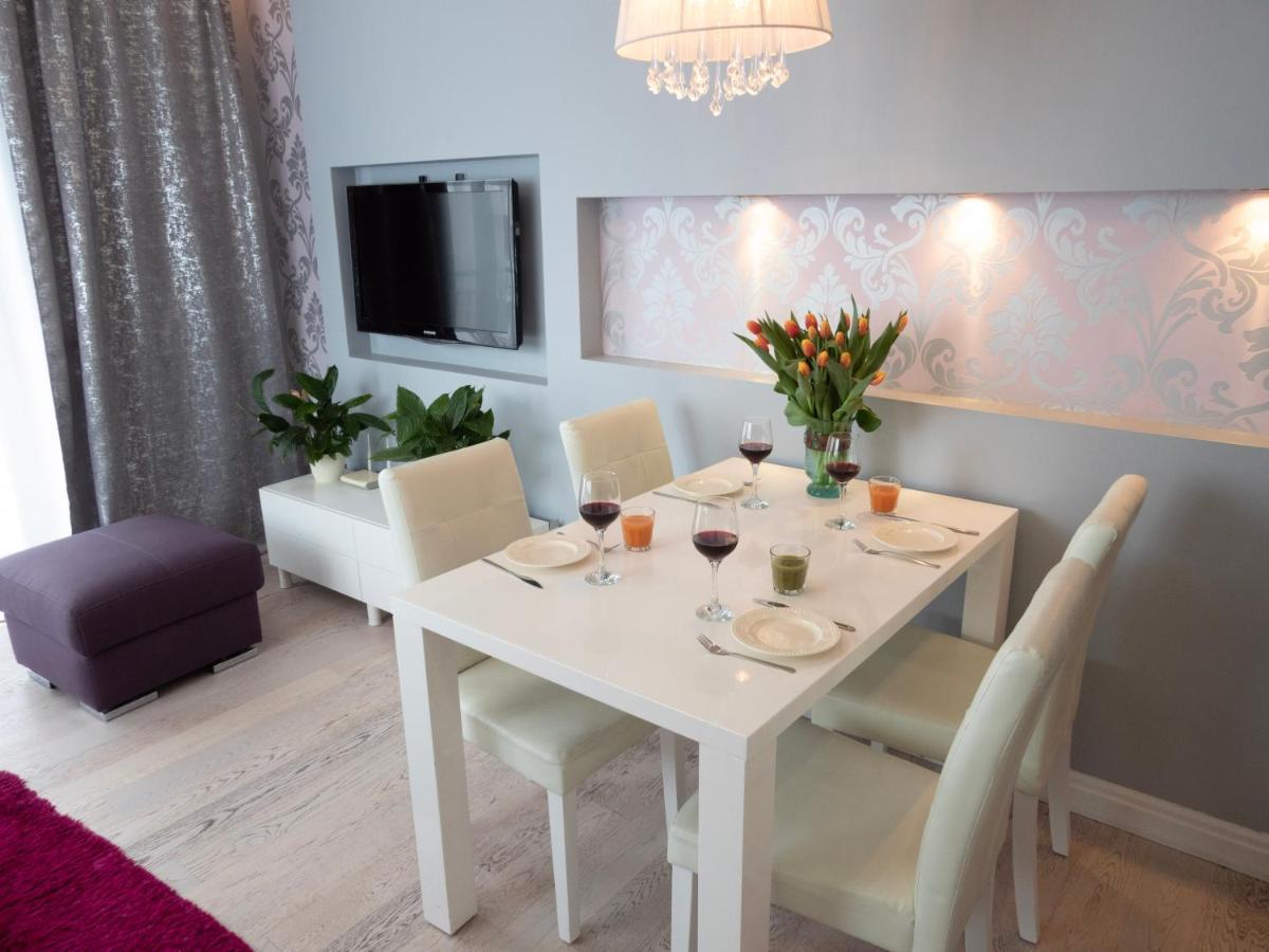 Sunny Stay Apartment 斯维诺乌伊希切 外观 照片