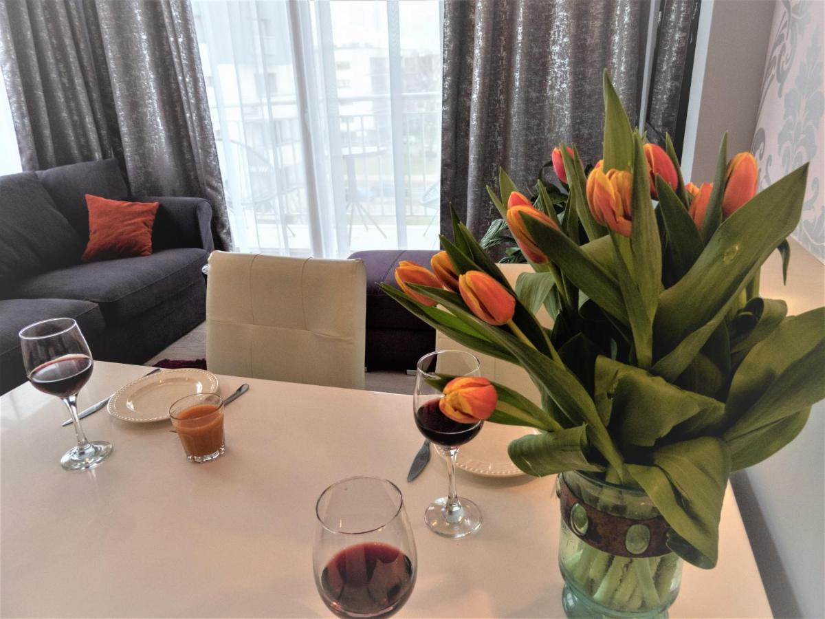 Sunny Stay Apartment 斯维诺乌伊希切 外观 照片